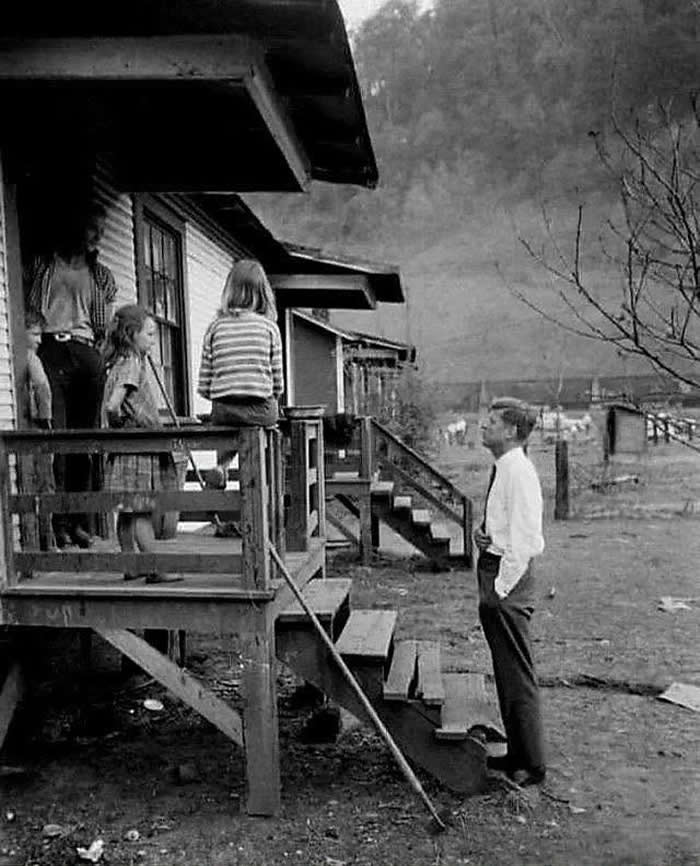 The Past Unfiltered: 34 Rare Historical Photos That Reveal the Human Side of History 66 John F. Kennedy campaigning door-to-door in West Virginia, 1960