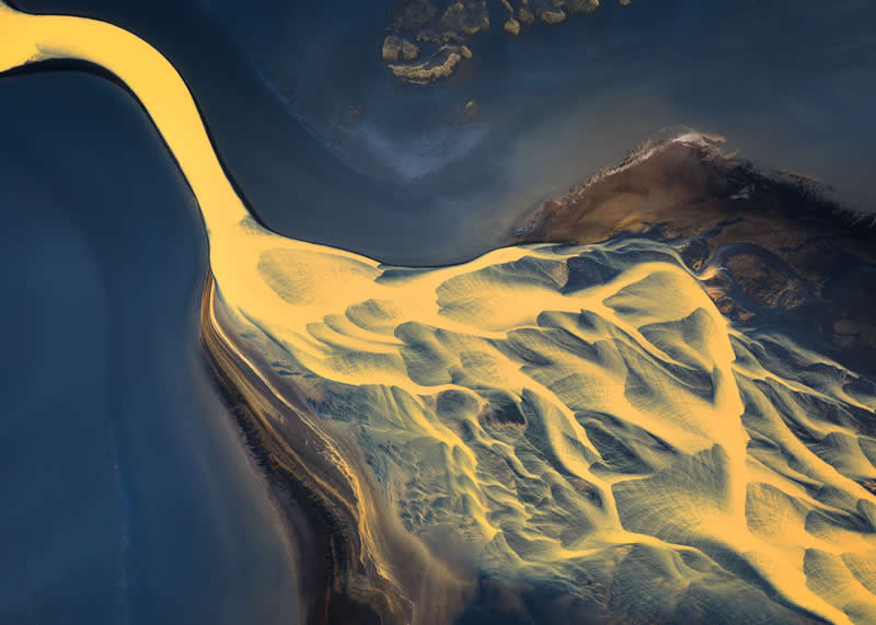 Iceland Highlands Through the Lens of Radoslav Sviretsov