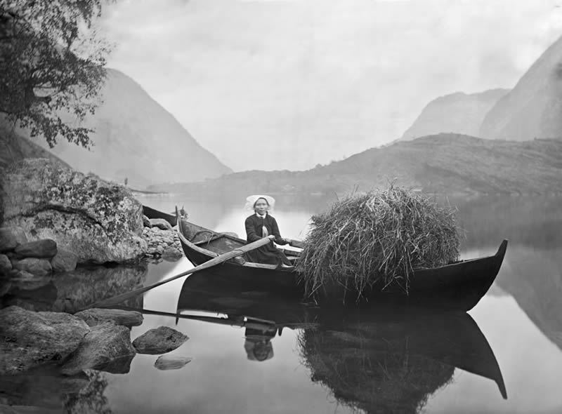 Black and White Photos by Master Photographers